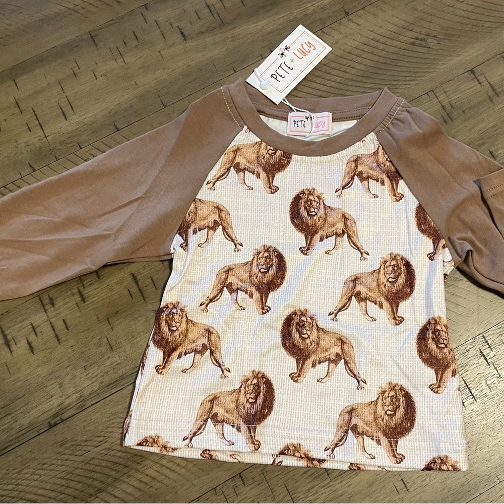 Boys Lion Print Shirt with Long Sleeves